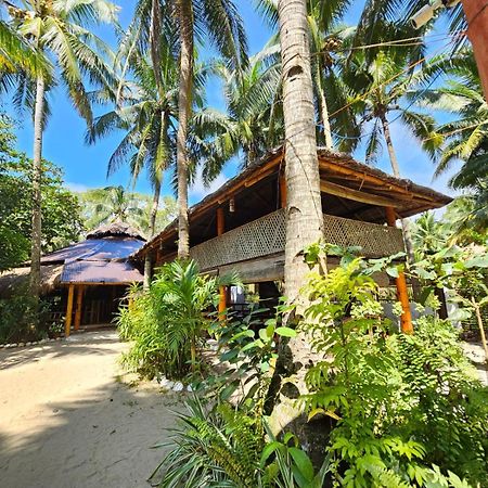 Big Bamboo Beach Resort Sipalay Eksteriør billede