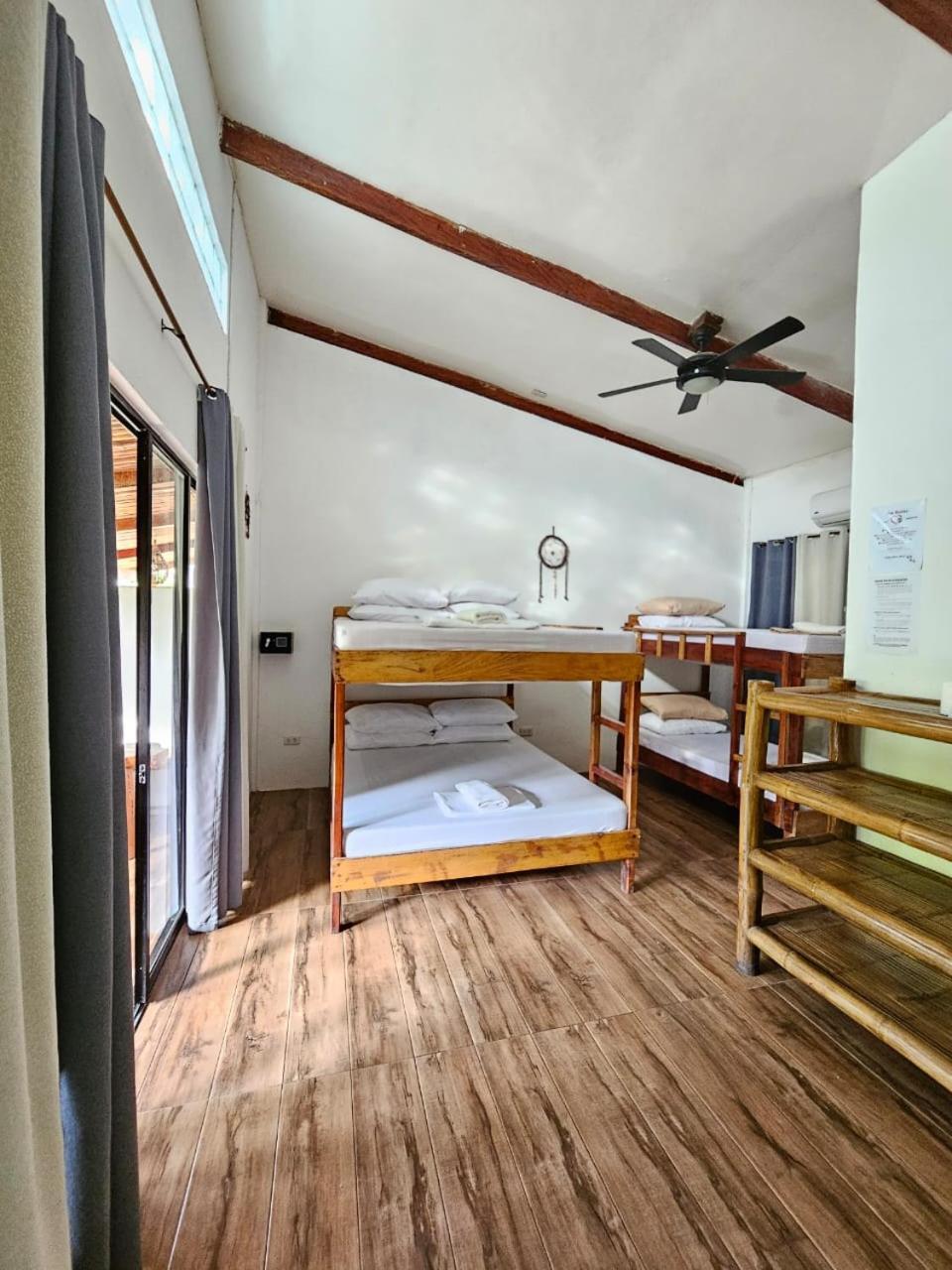 Big Bamboo Beach Resort Sipalay Eksteriør billede